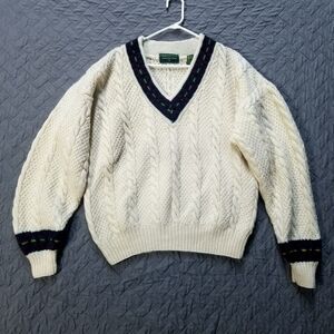 Vintage Embassy Row Sweater Cable Hand Knit 100% Wool V-Neck Mens Large RN 13711